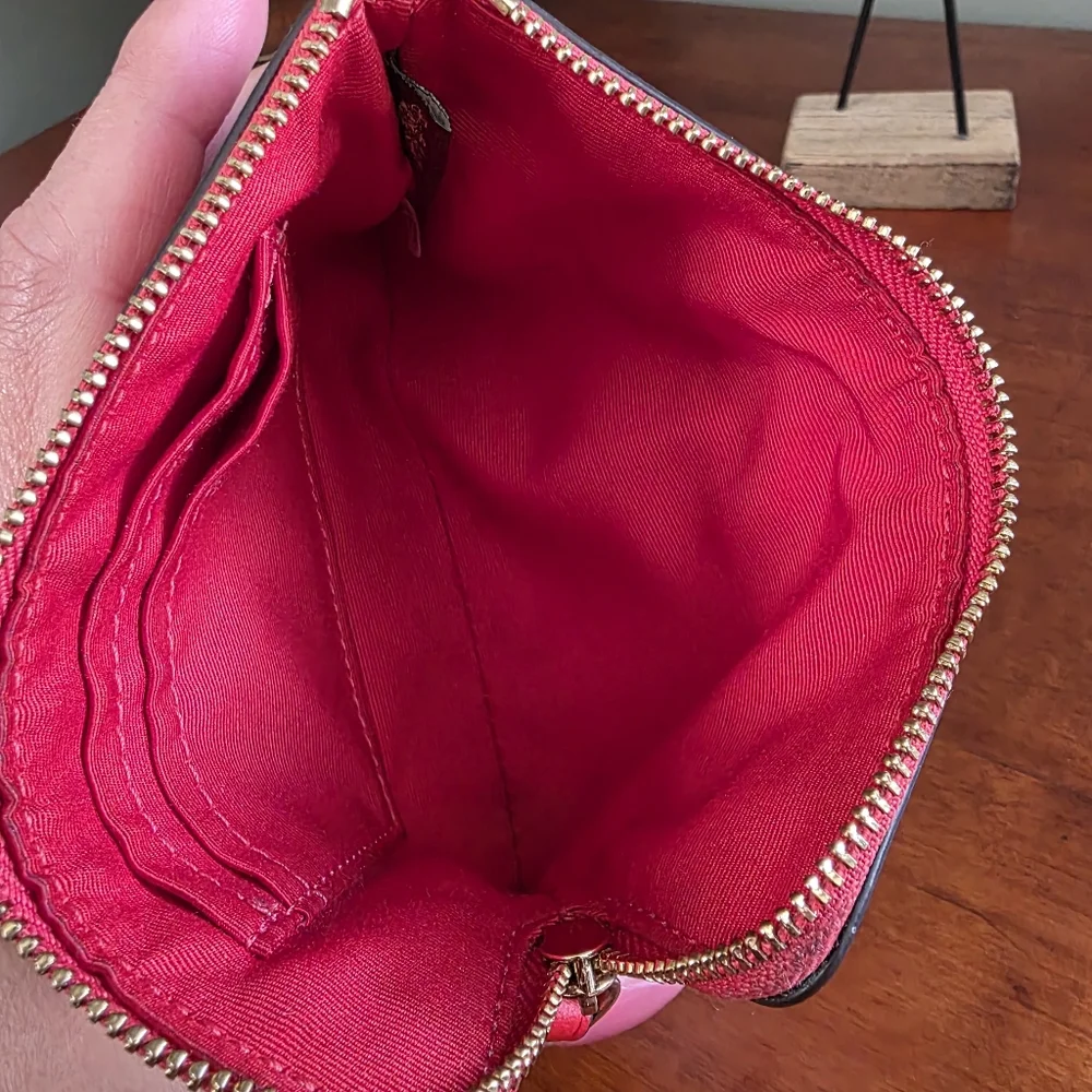Coach CA716 Vintage Rose Floral Corner Zip Wristlet Red Canvas Leather Wallet